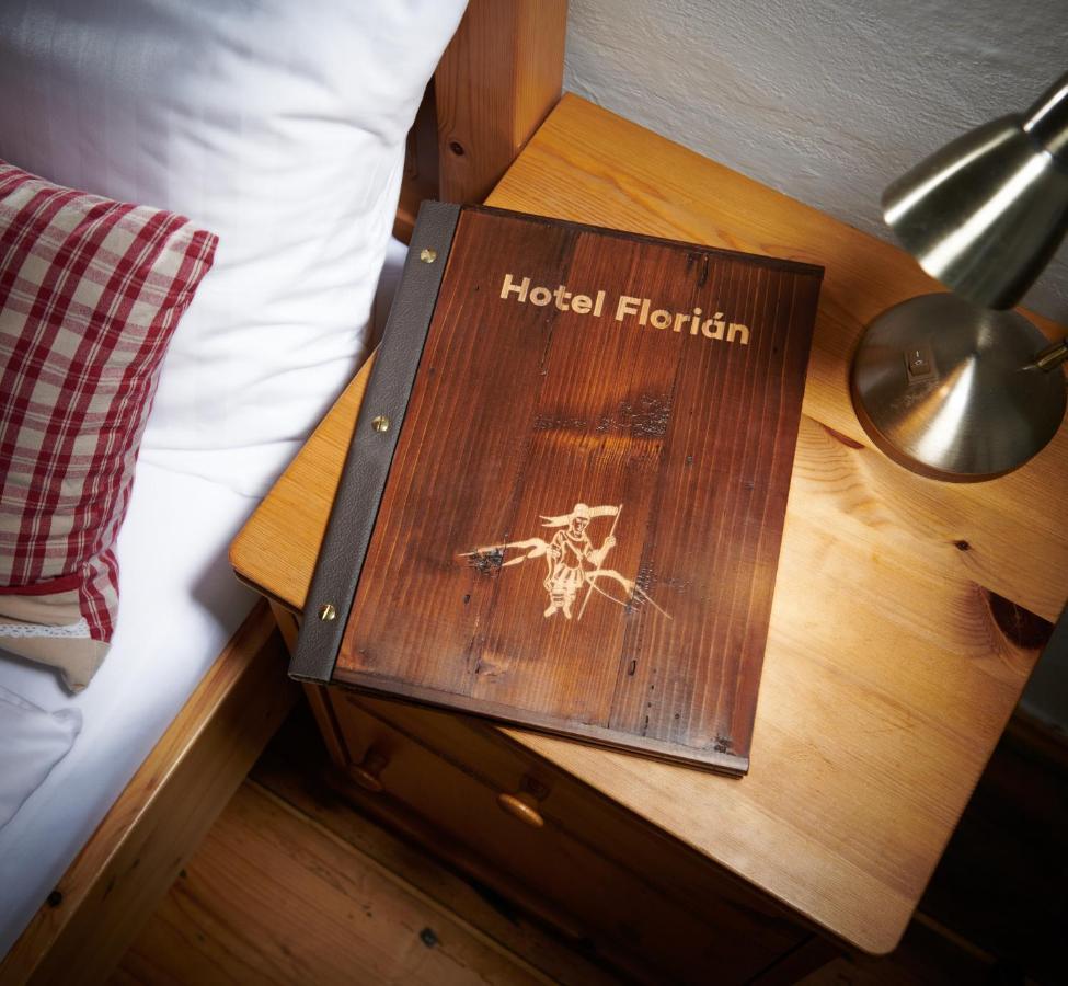 Wellness Hotel Florian Ceske Zleby Стожец Экстерьер фото